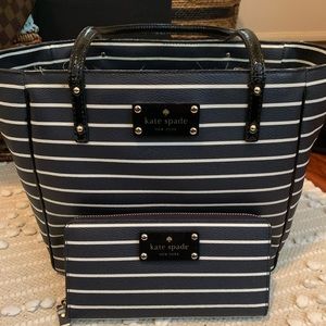 Kate Spade navy and white tote bag and wallet